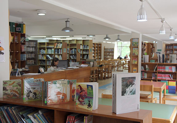 biblioteca colegio santa úrsula de vitacura